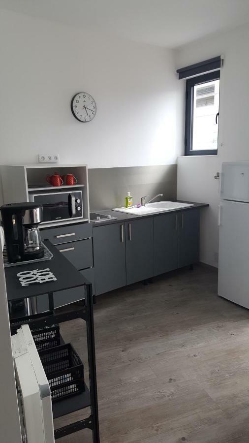 Le Petit Loft Des Thermes Рошвор Екстериор снимка